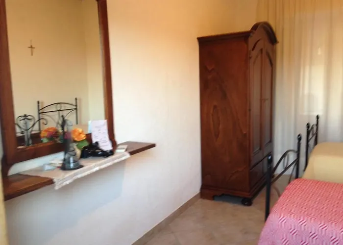 Penisola 住宿加早餐酒店 洛克里