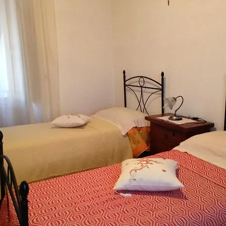 Oda ve Kahvaltı Penisola
