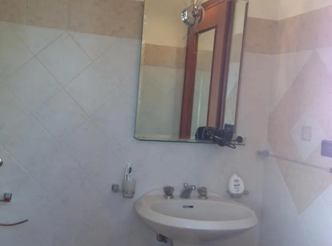 住宿加早餐酒店 Penisola 3*